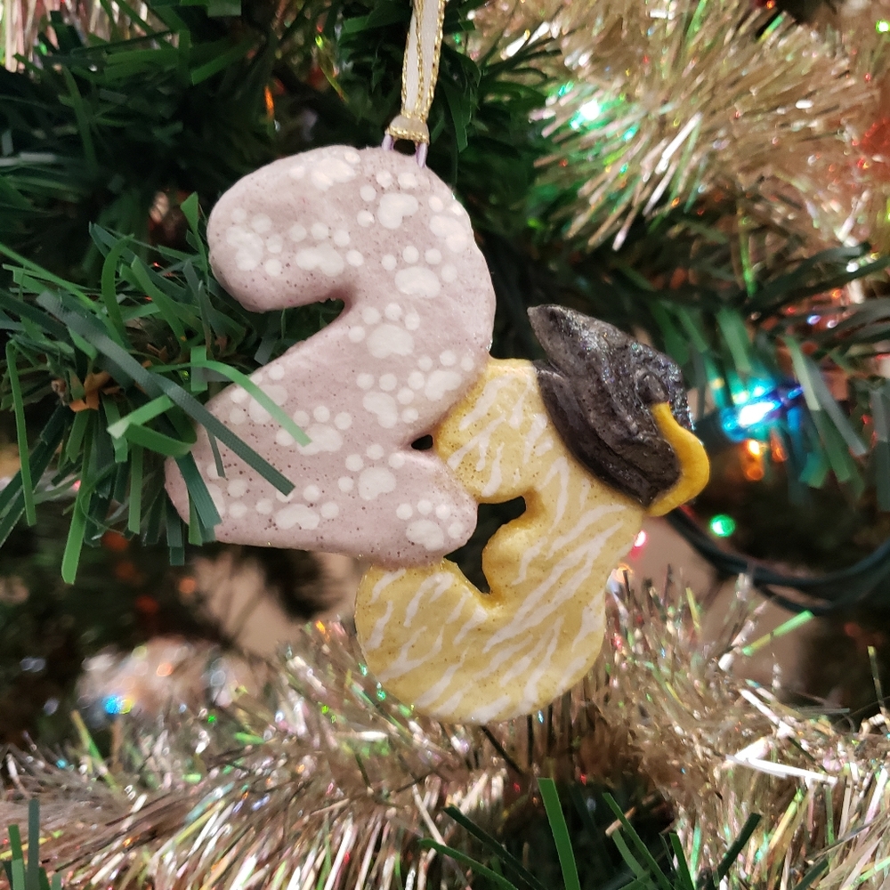 New Handmade Salt Dough '23 Graduate Ornament